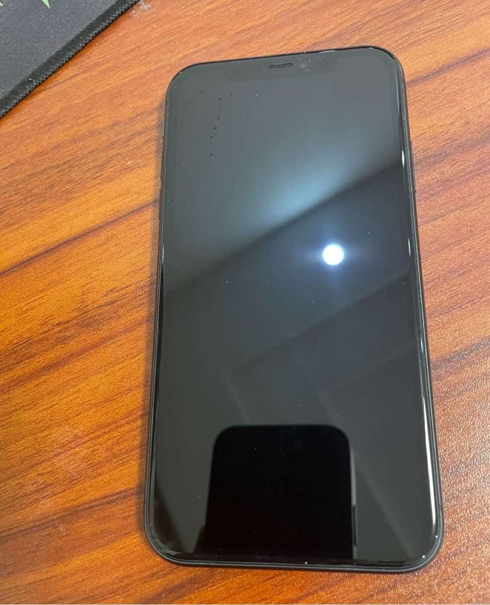 Used Mint Condition iPhone 11 64gb
