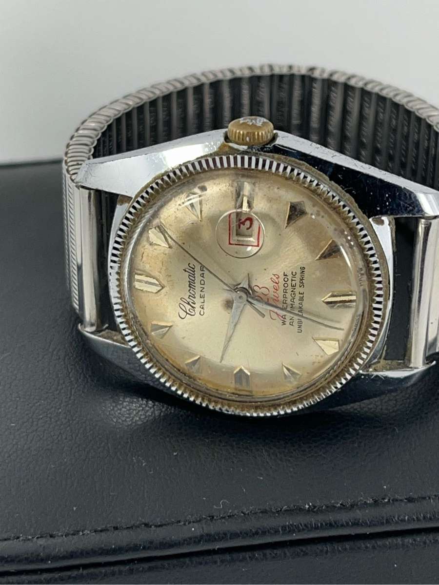 Chromatic vintage wrist watch