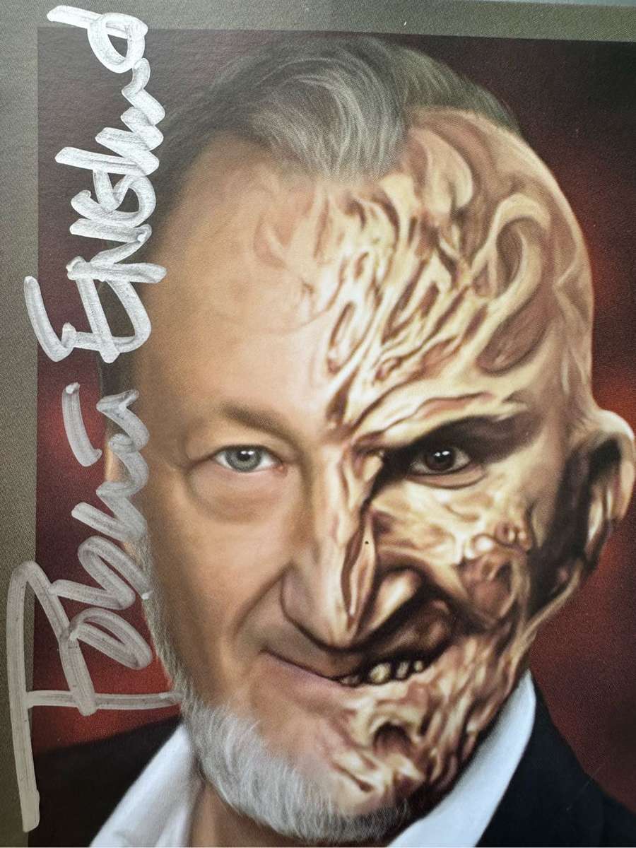 AUTHENTIC AUTOGRAPH BY ROBERT ENGLUND - ON ORIGINAL AUTOGRAPH CARD