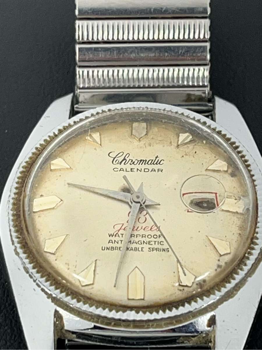 Chromatic vintage wrist watch