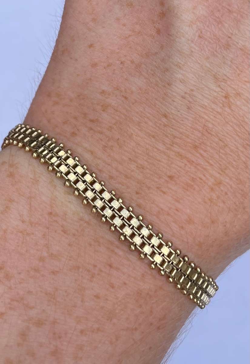 Stunning Vintage Tennis Bracelet