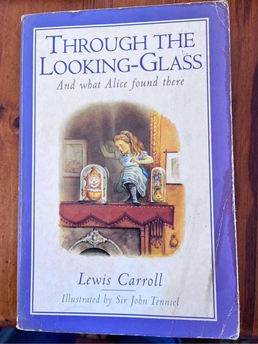 Through the looking-glass - Lewis Carroll (1998)