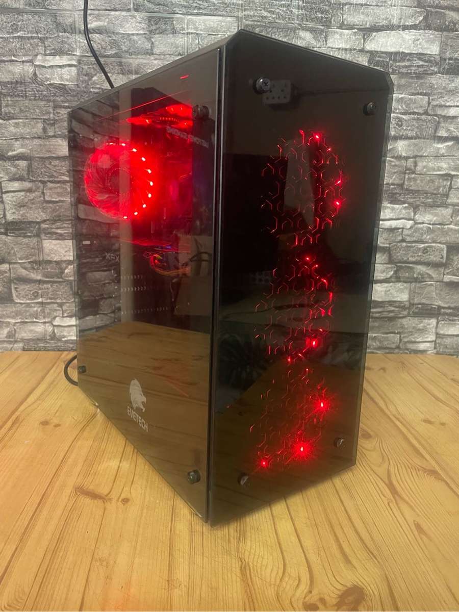 8Th Gen i7 Gamer**8GB graphics**20GB Ram**500GB SSS**Corsair VS550 Gaming PSU