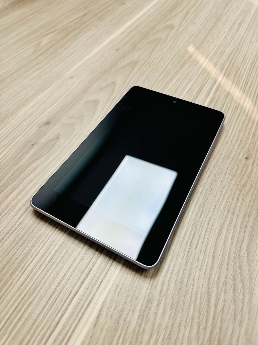 ASUS Google Nexus 7 Android Tablet 3G + WIFI (32gb) - PLEASE READ