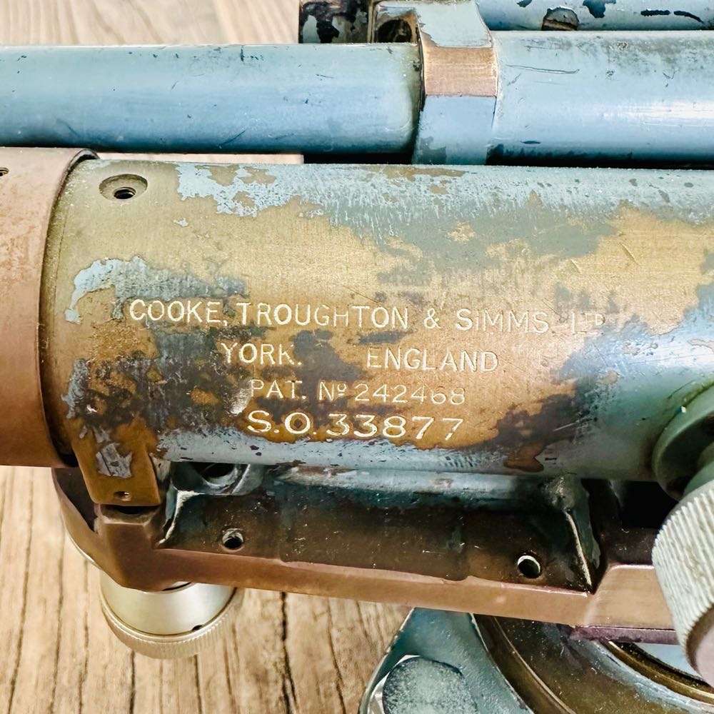 Vintage COOKE, TROUGHTON & SIMMS Precision Level (Dumpy) & Land Survey Act 1927