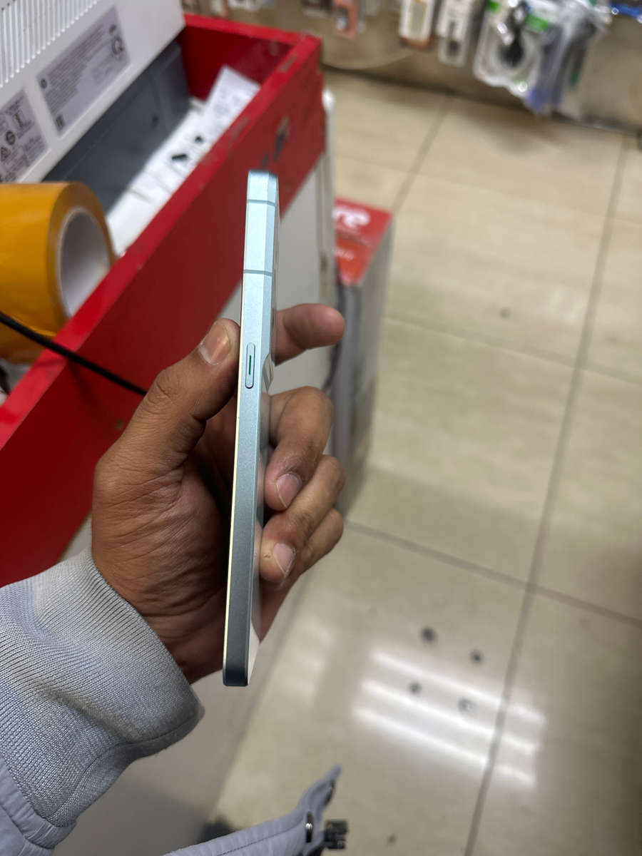 Oppo Reno 8pro Used like new dual sim