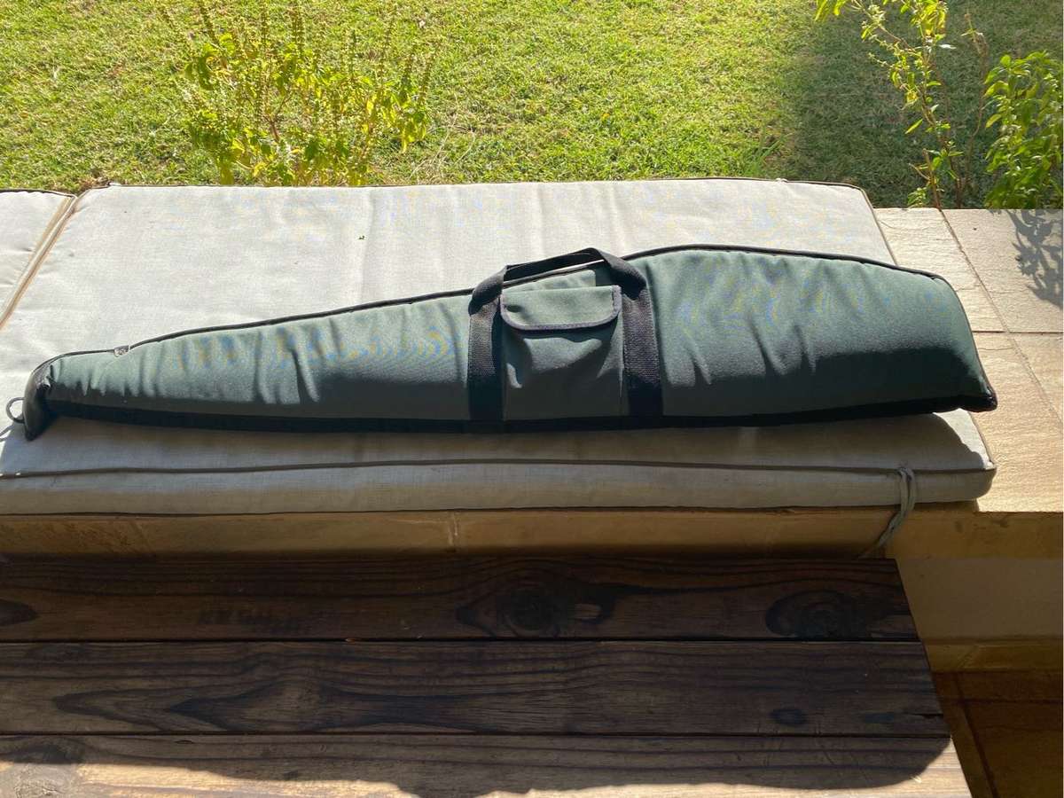 Gamo Hunter 440 Air Rifle with Luxury Carry Case