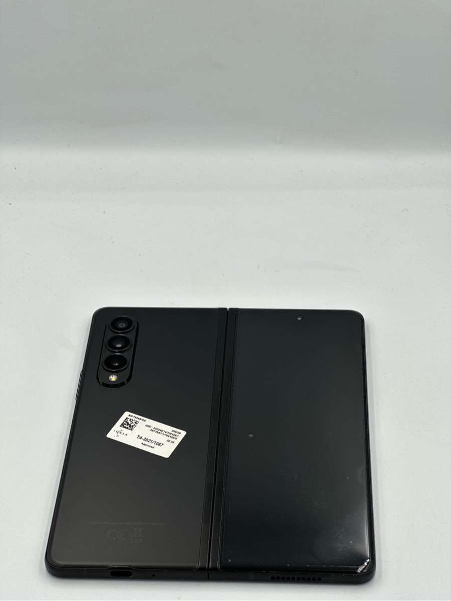 Samsung z fold 3