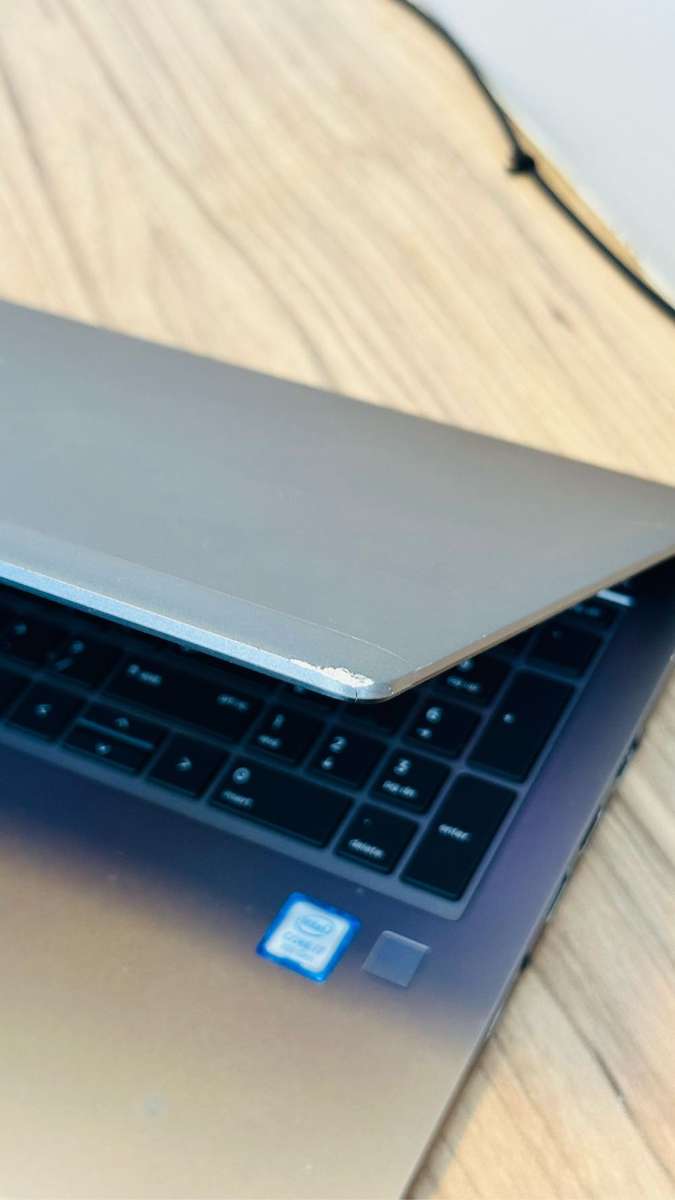 HP ZBook G6 15.6-inch FHD Mobile Workstation - Intel Core i7-8565U 1TB NVME  24GB RAM AMD Radeon Pro