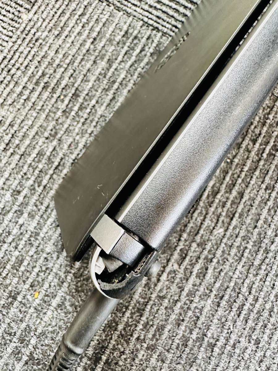 HP ProBook 430 G3 13.3` Intel Core i3 Notebook 4GB Ram 500GB HDD + 65W HP charger