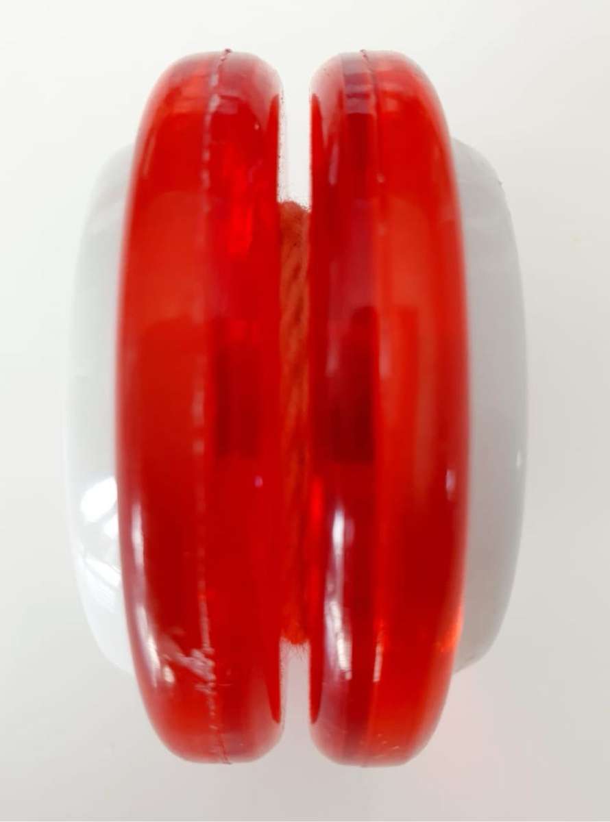 STUNNING VINTAGE YO YO - COCA COLA ATLANTA BRANDED - SUPER +RARE ITEM