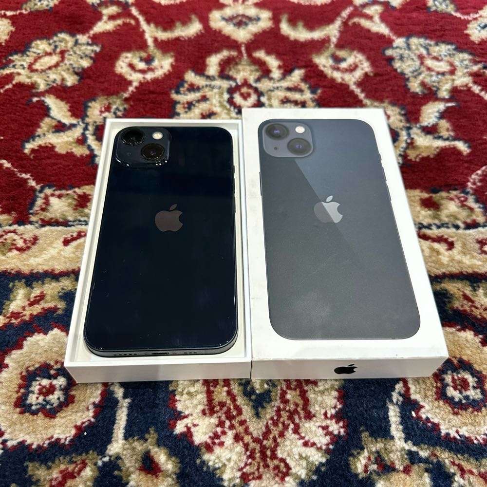 iPhone 13 128GB Midnight