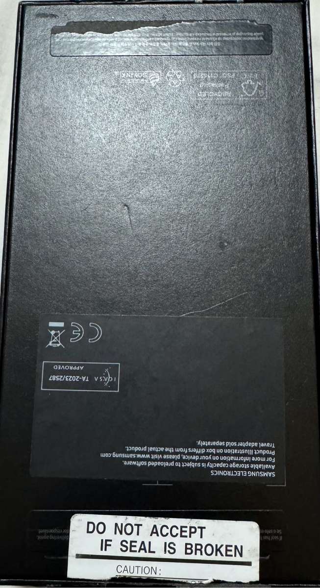 Samsung galaxy S24 plus 256 gb cobalt violet brand new box opened