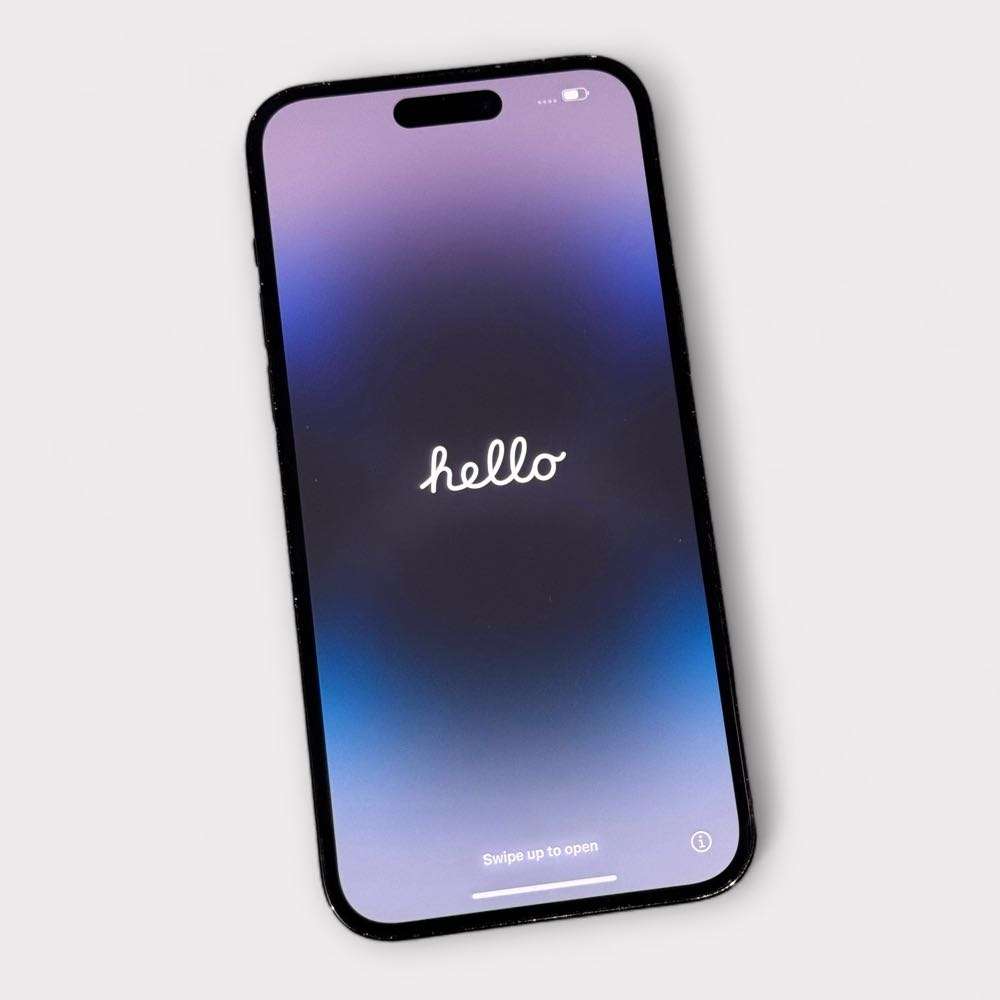 Apple iPhone 14 Pro Max 1TB Space Black & UAG Phone Cover