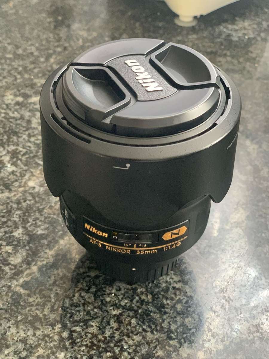 Nikon 35mm f/1.4G AF-S Lens (Like New w/ Original Packaging) Worth R35000!!!