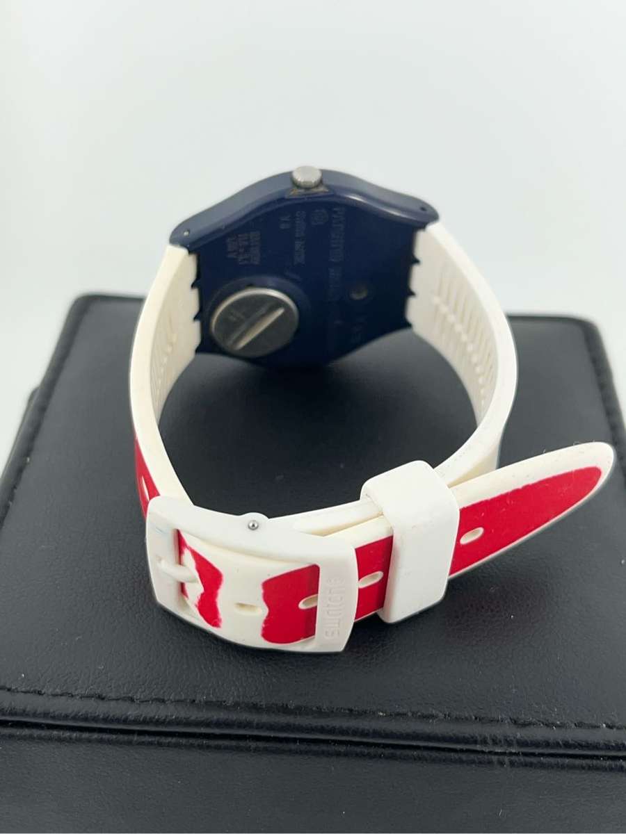 Swatch mid size wrist watch