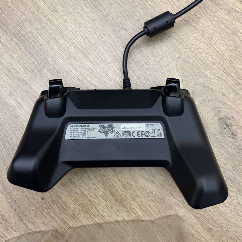 PS4 PS3 Madcatz Street Fighter Controller