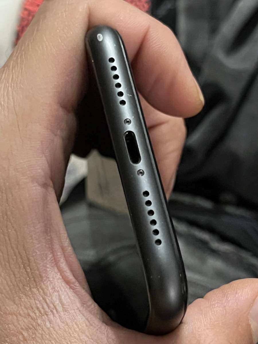 Apple iPhone 11 Please Read