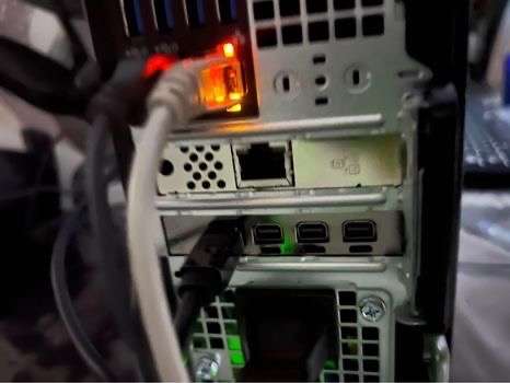 Dell Precision Workstation SFF 3450 XE i3 10th Gen SSD Good as New Please Read