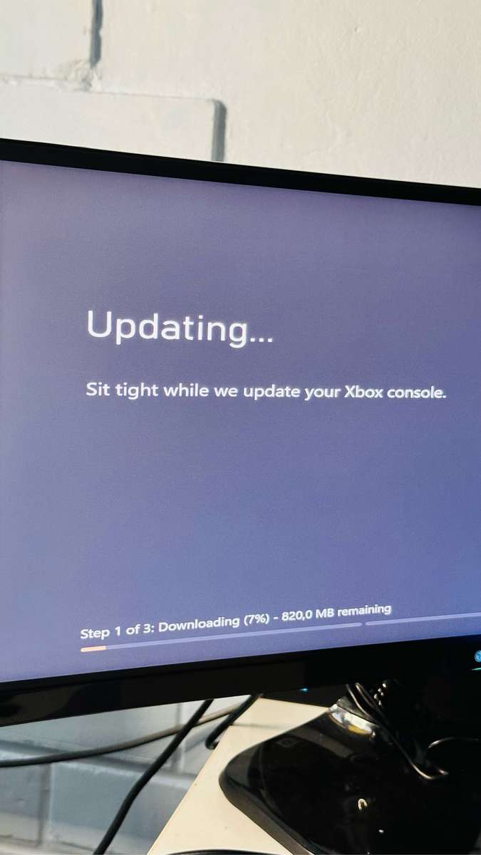 XBOX SERIES S 512GB + 6 GAMES