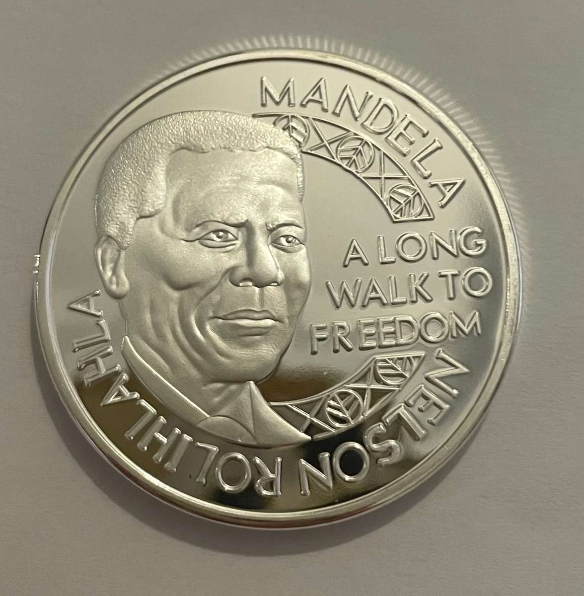 2001 1oz Mandela Silver Proof Medallion - Nobel Peace Prize 1993 - In Capsule