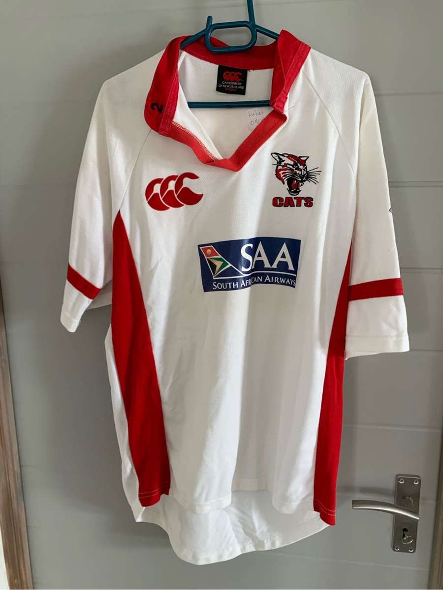 Lukas van Biljon cats rugby jersey
