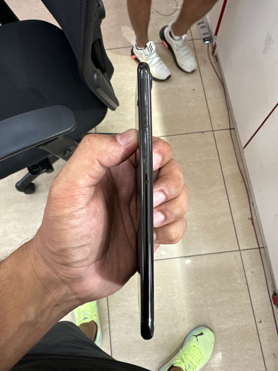 IPHONE 7 PLUS 256GB BLACK