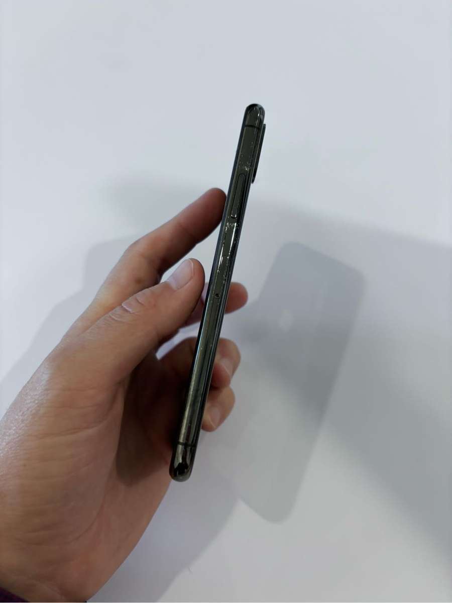 iPhone X 256gb **Line on Screen