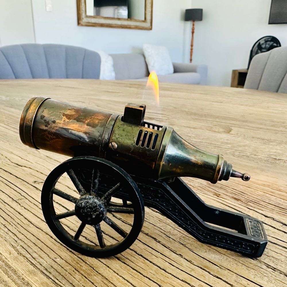 Vintage Canon Lighter