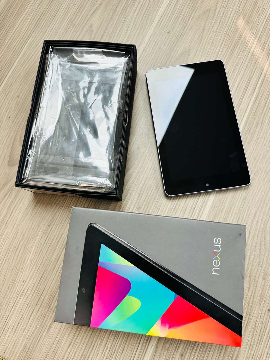 ASUS Google Nexus 7 Android Tablet 3G + WIFI (32gb) - PLEASE READ