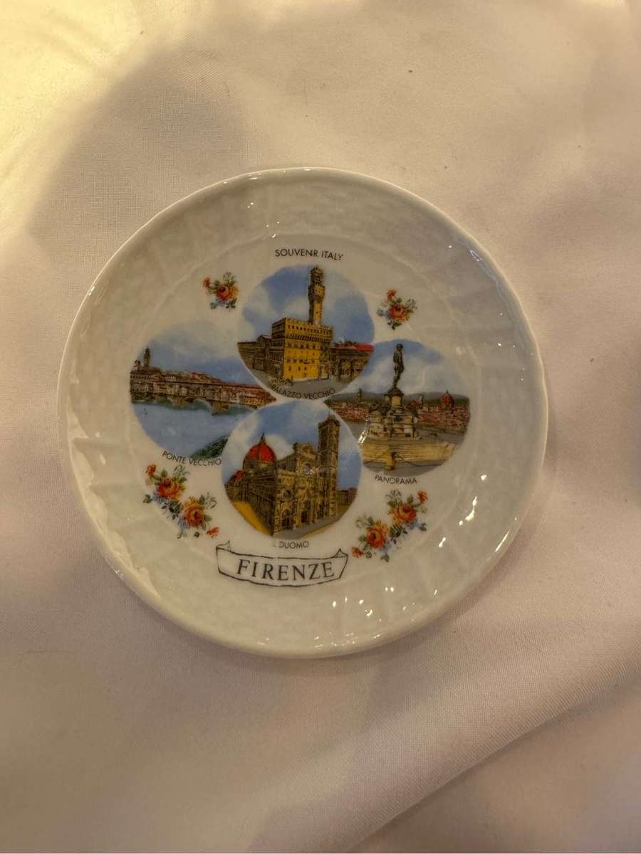 Italian souvenior wall plate