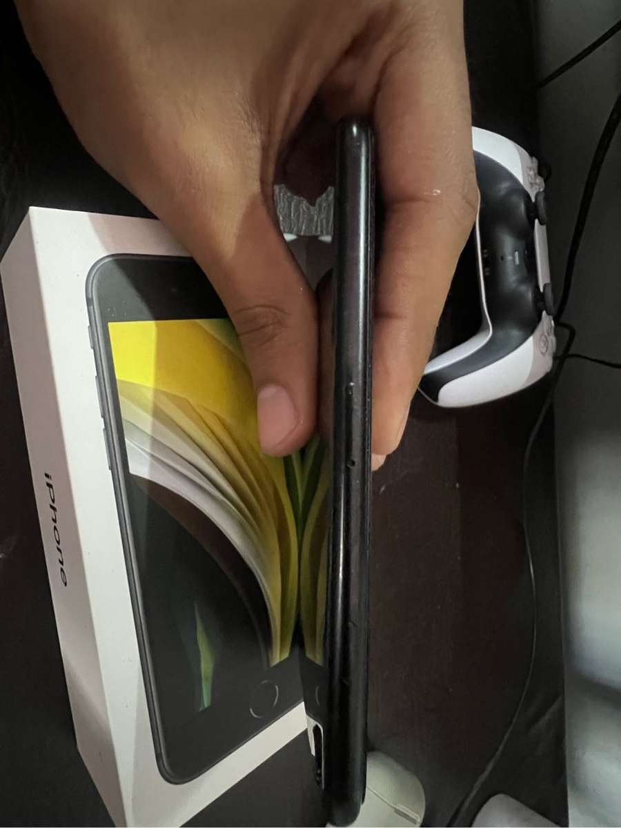 iPhone SE 2020 64g