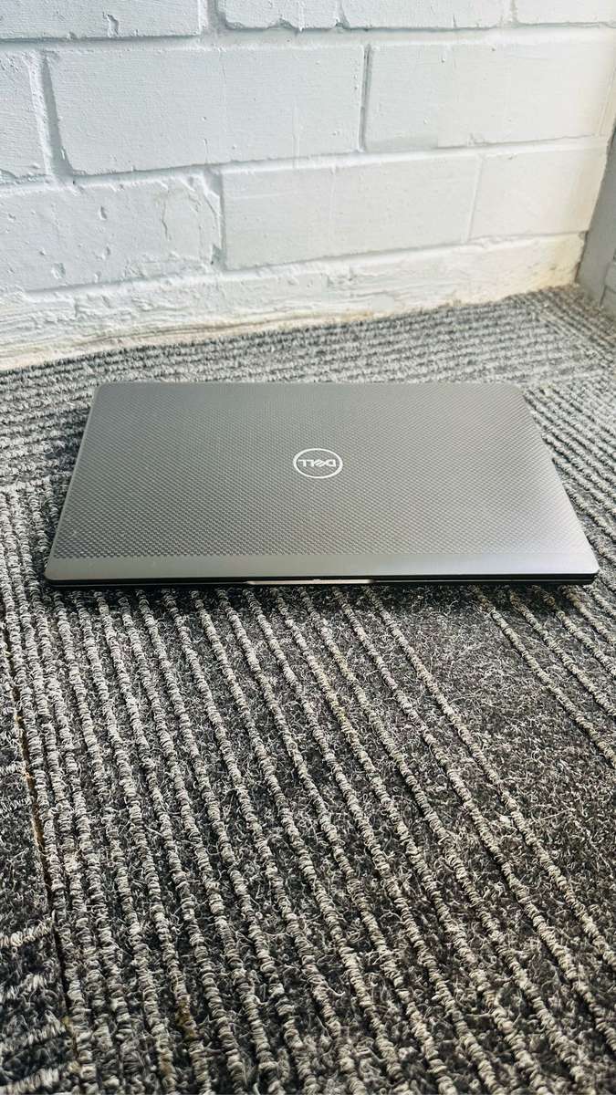 Dell Latitude 7320 13.3-inch Core i7-1185G7 Laptop