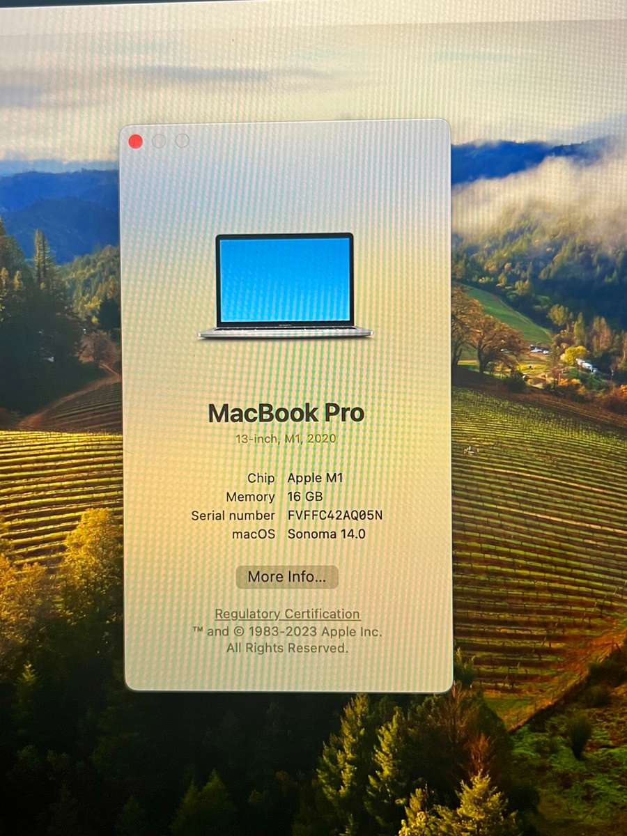 MacBook Pro 13 M1 16GB 256GB Boxed with charger A2338