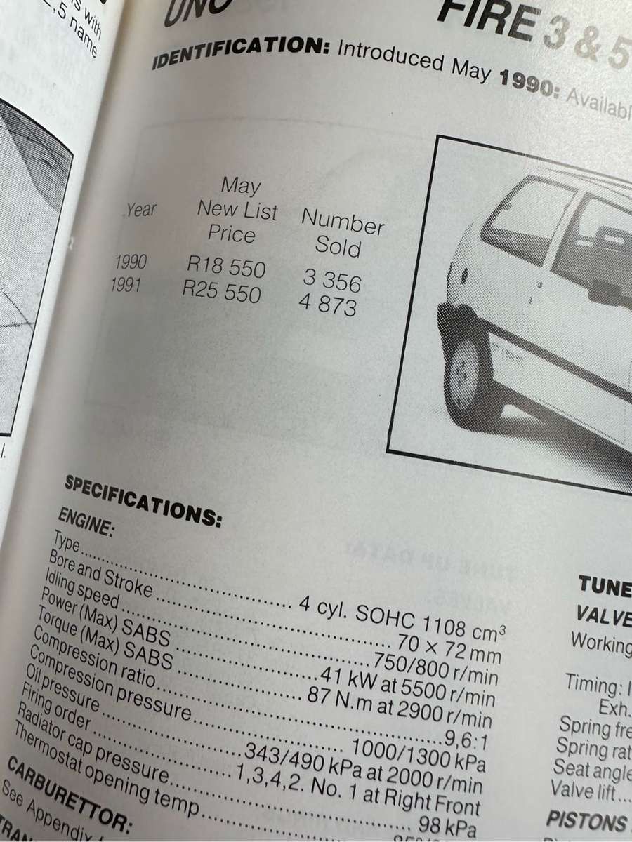 Auto Data Digest 92 / 93 book