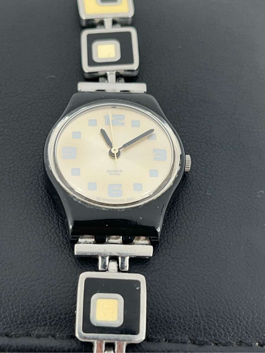 Swatch Ladies wrist watch