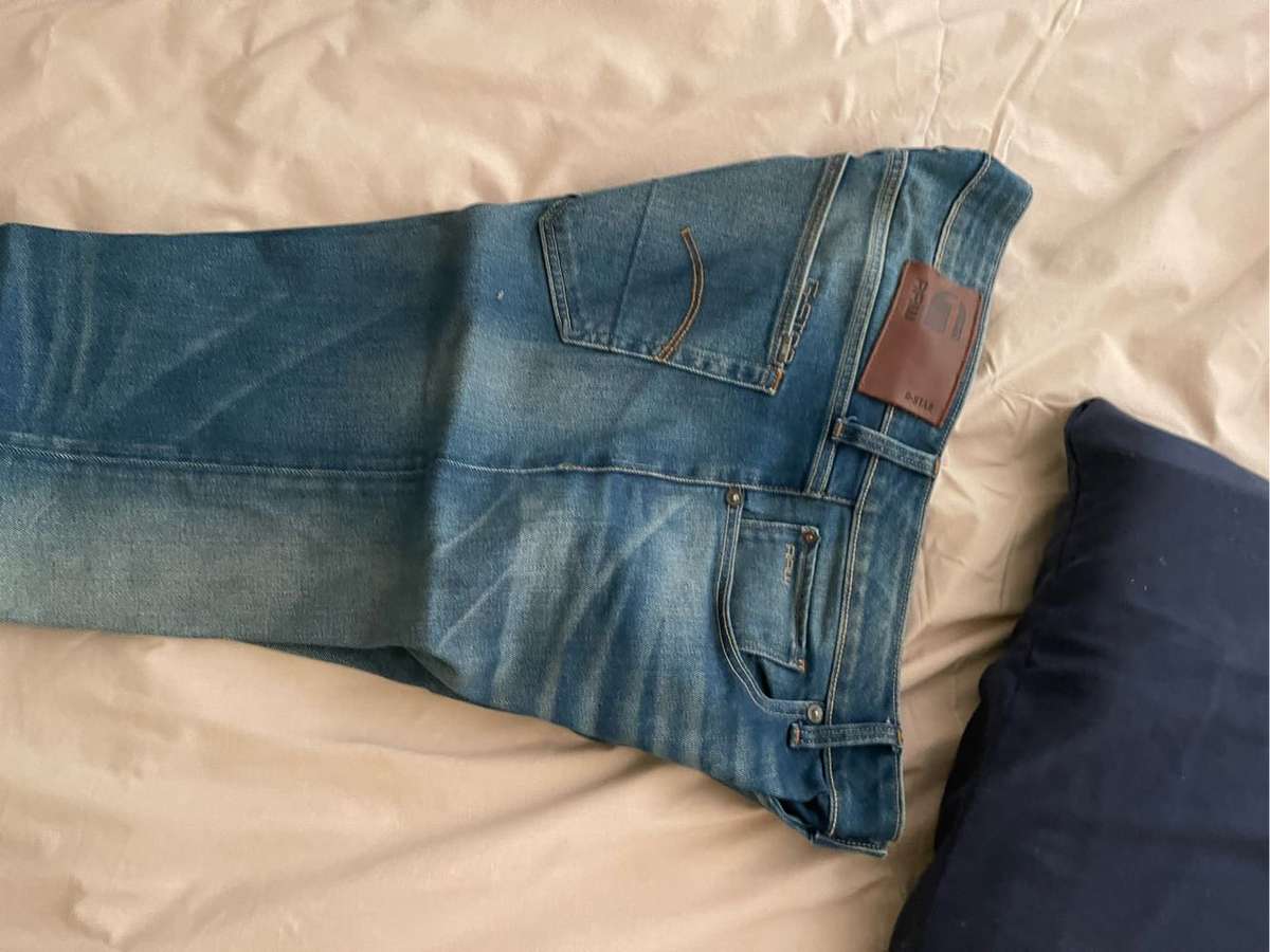 G star raw blue jeans size 32 medium great condition