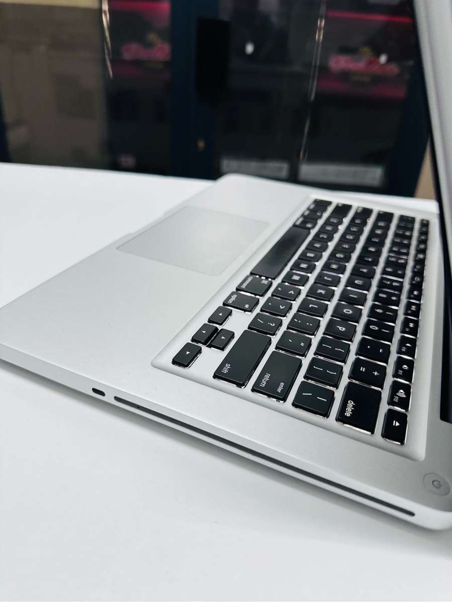 MacBook Pro 13 mid 2012 128GB/8GB no
