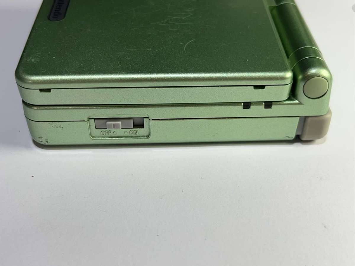 Nintendo Gameboy Advance SP bundle (#2)