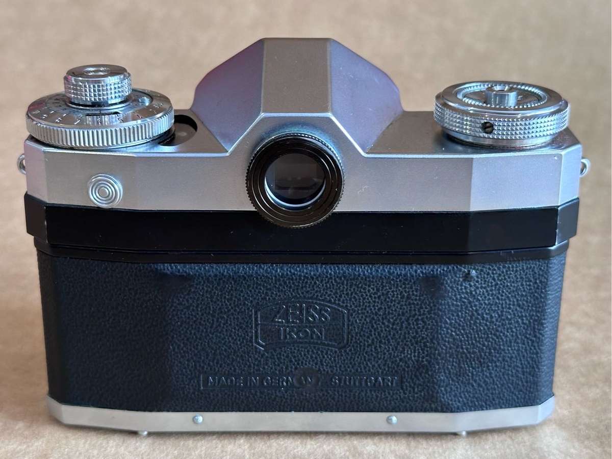 Zeiss Ikon Contaflex Synchro-Compur circa 1950s