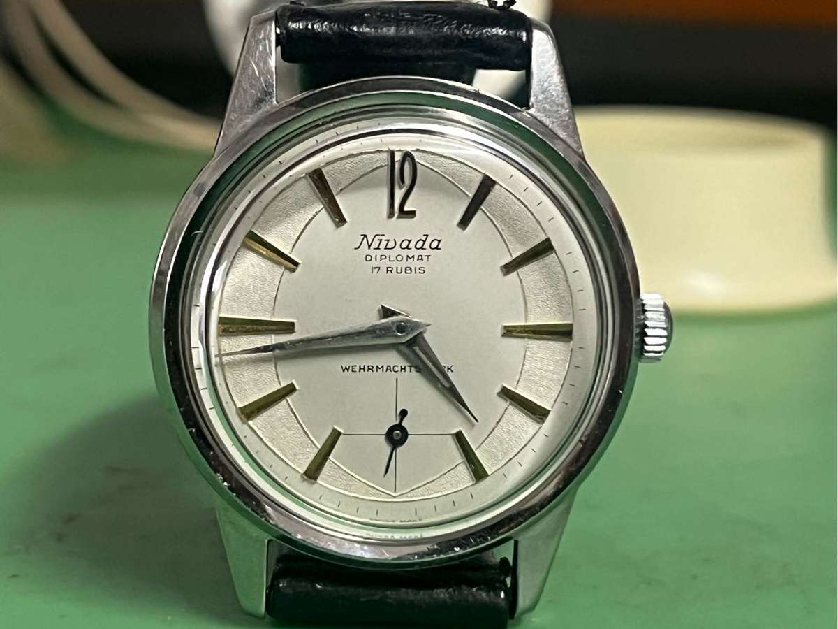 Nivada Diplomat Vintage Watch