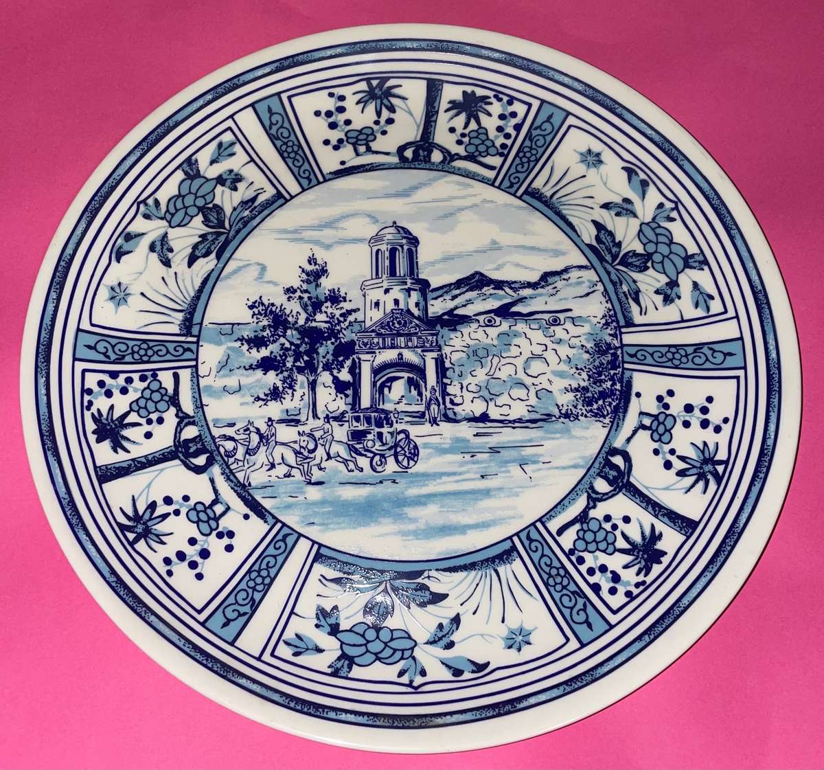 Vintage Sale - 2 Heritage Fine China - The Castle of Good Hope