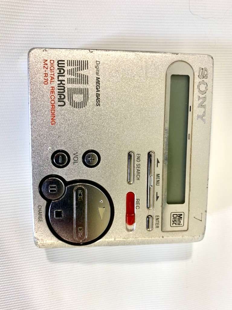 Sony Walkman Bundle (parts / repair)