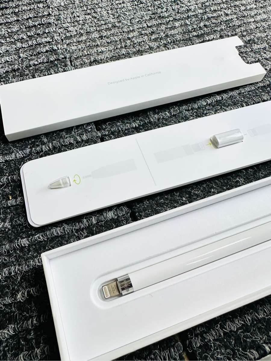 *BOXED* Apple Pencil (1st Generation) - Excellent Condition