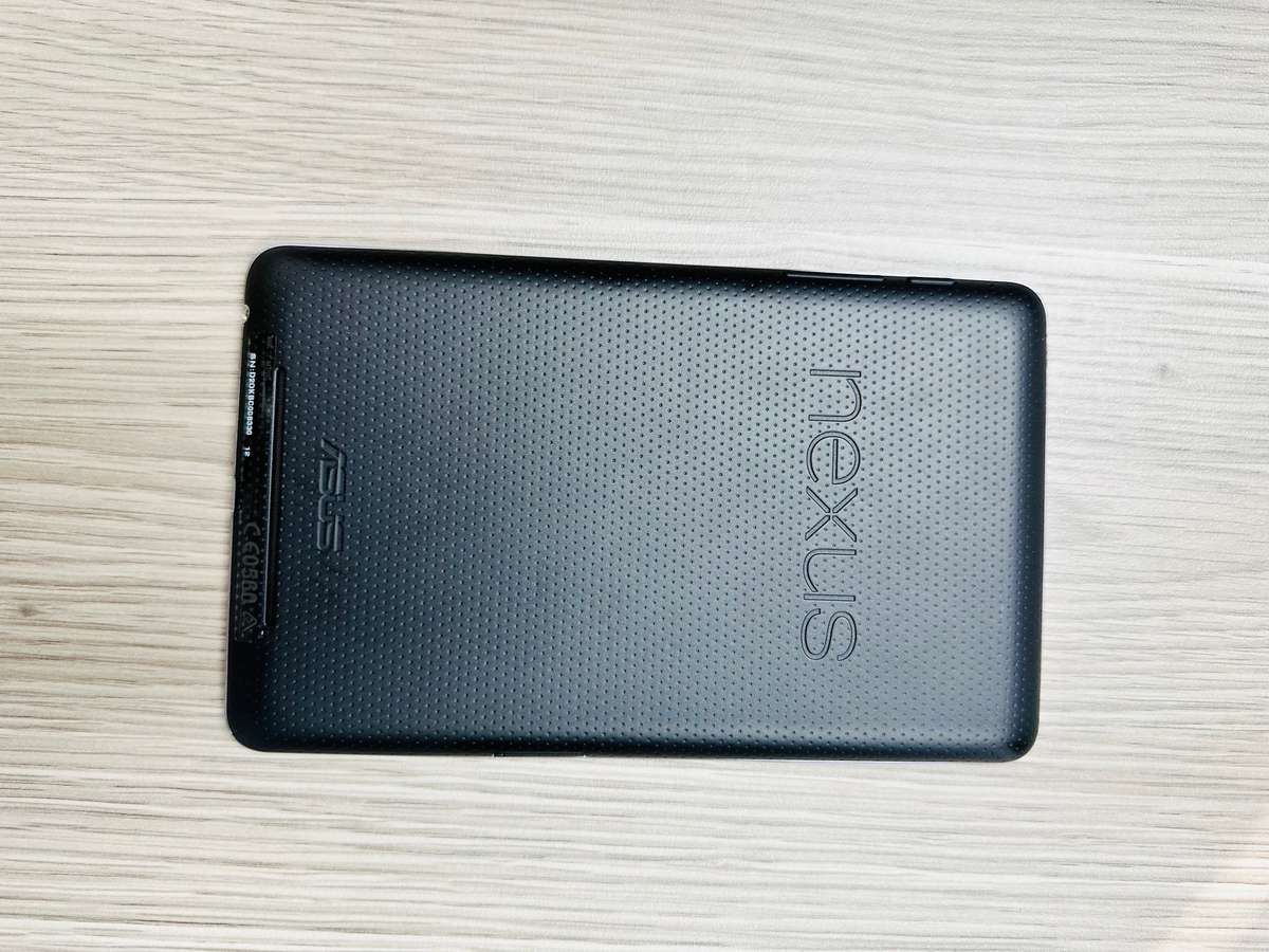 ASUS Google Nexus 7 Android Tablet 3G + WIFI (32gb) - PLEASE READ