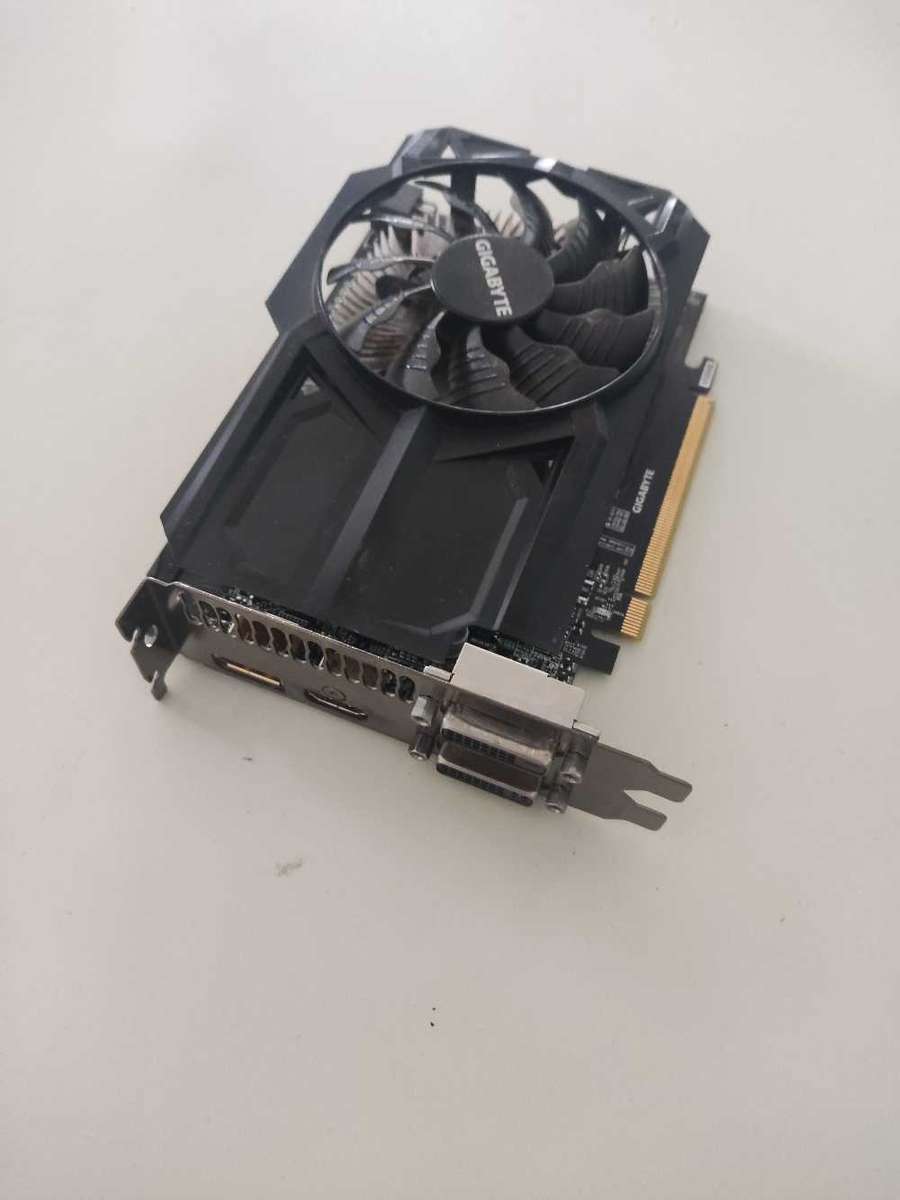 Gigabyte Geforce GTX950 2GB GDDR5 Graphics card**HDMi**6 Pin PCIE power needed