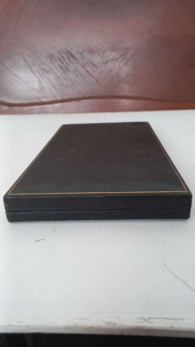 Silver plated Allen & Darwin  servers