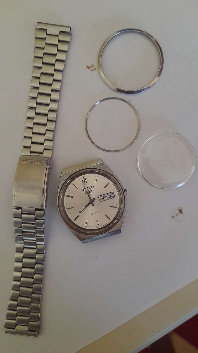 Seiko 5 watch 1990s