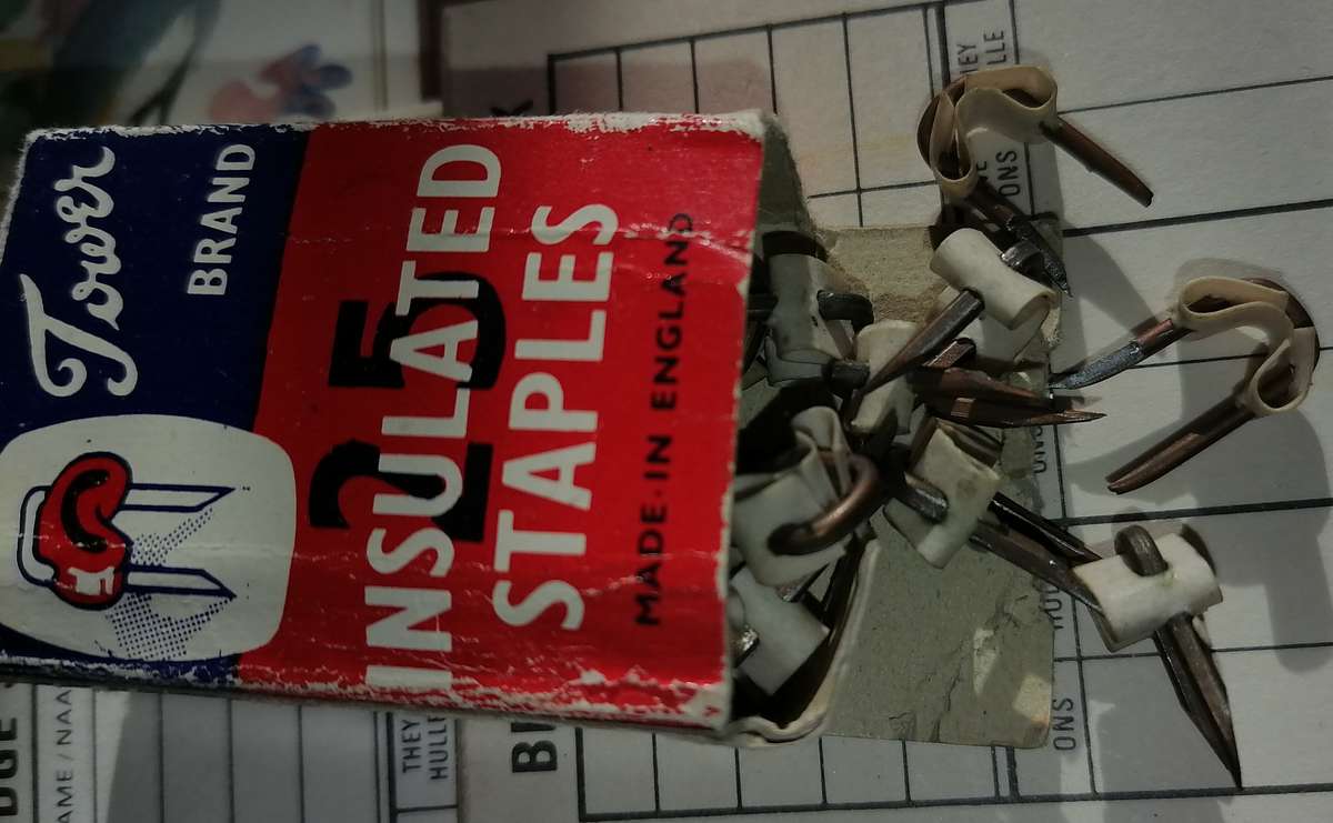 Large collection of vintage items here.