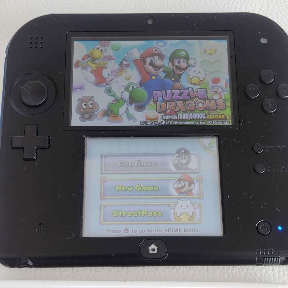 Nintendo 2DS (Wedge) Console +Games